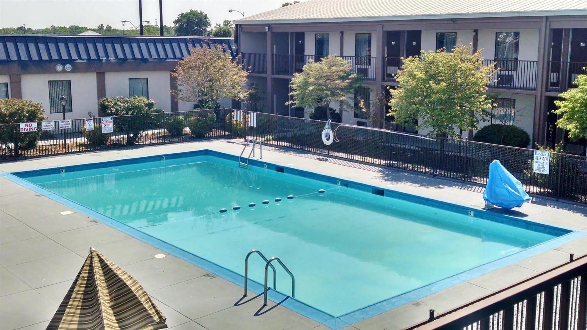 Shelbyville Inn - Shelbyville, Tn 37160 מראה חיצוני תמונה