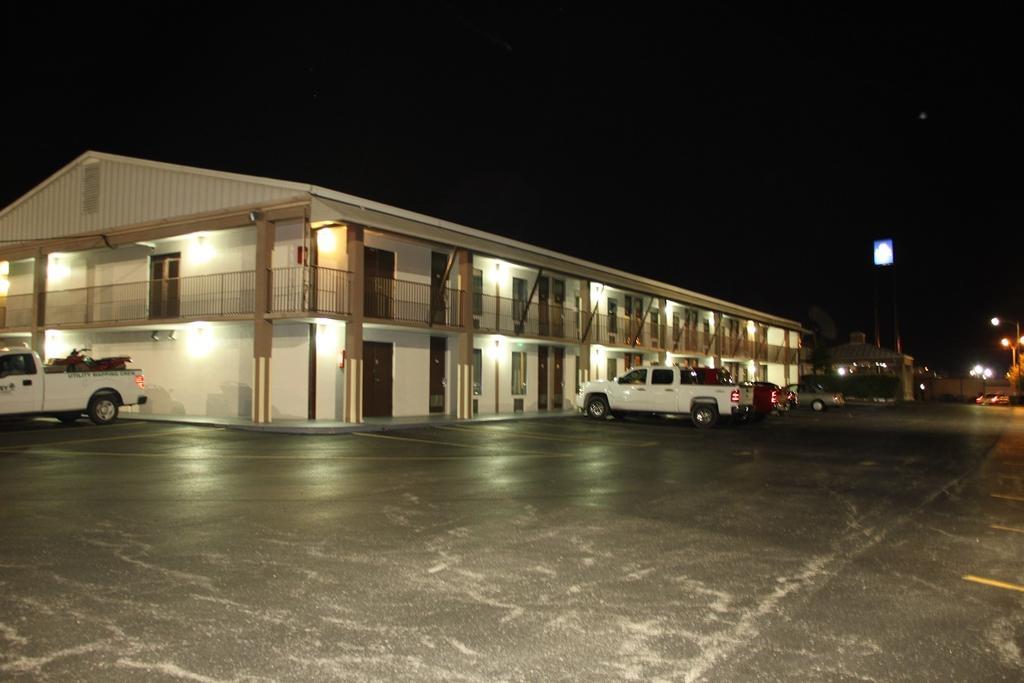 Shelbyville Inn - Shelbyville, Tn 37160 מראה חיצוני תמונה