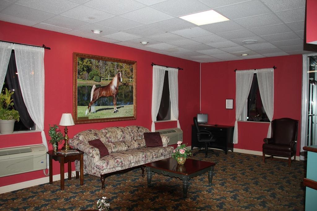 Shelbyville Inn - Shelbyville, Tn 37160 מראה חיצוני תמונה