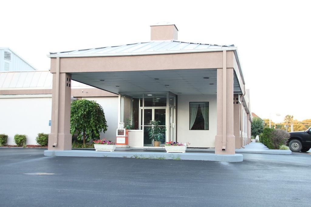 Shelbyville Inn - Shelbyville, Tn 37160 מראה חיצוני תמונה